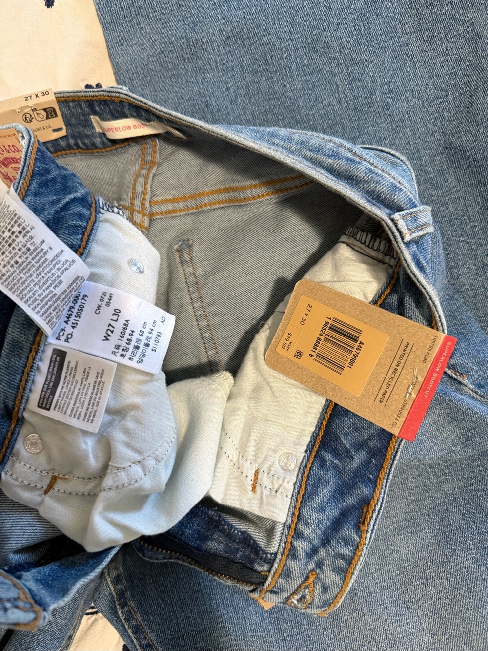 Levi's SUPERLOW BOOTCUT JEANS 27W x 30L - Picture 5 of 7